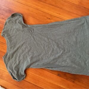 Lou & Grey Charcoal Tee